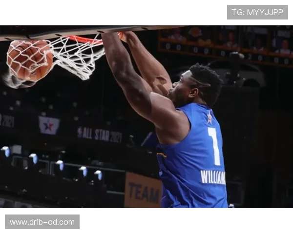 扎伊恩篮下强攻成效提升，较上季内线效率跃升