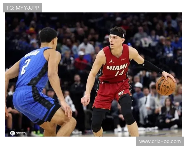 希罗首发无球跑动比替补更能拉开巴特勒单打空间